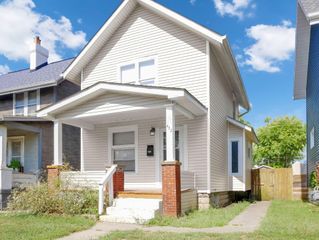 472 E Hinman Avenue, Columbus, OH 43207