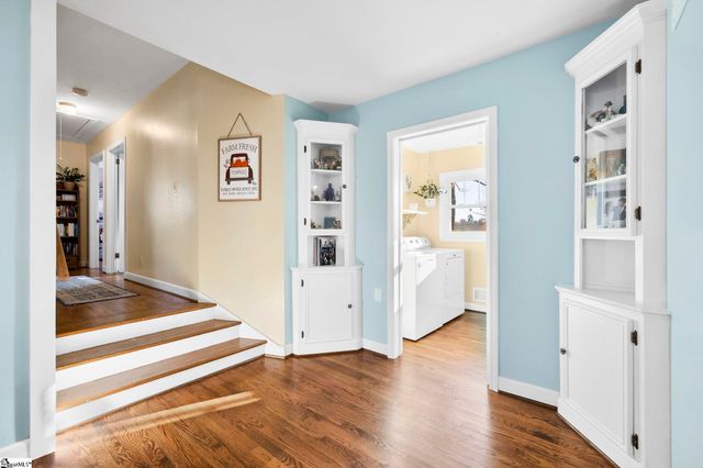 661 Cooley Road, Gray Court, SC 29645