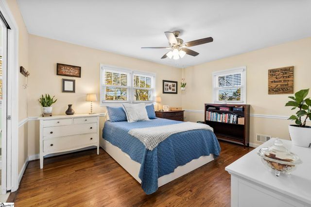 661 Cooley Road, Gray Court, SC 29645