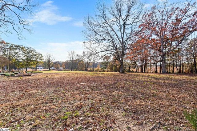 661 Cooley Road, Gray Court, SC 29645