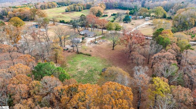 661 Cooley Road, Gray Court, SC 29645