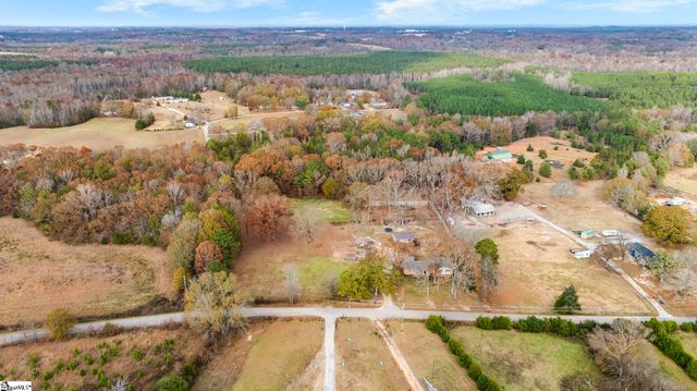 661 Cooley Road, Gray Court, SC 29645