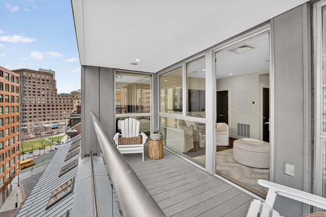 99-105 Broad St 8B, Boston, MA 02110
