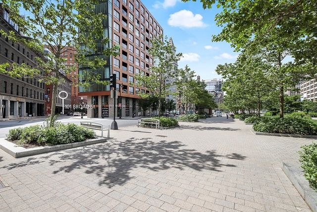 99-105 Broad St 8B, Boston, MA 02110