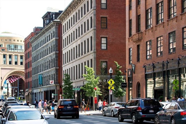 99-105 Broad St 8B, Boston, MA 02110