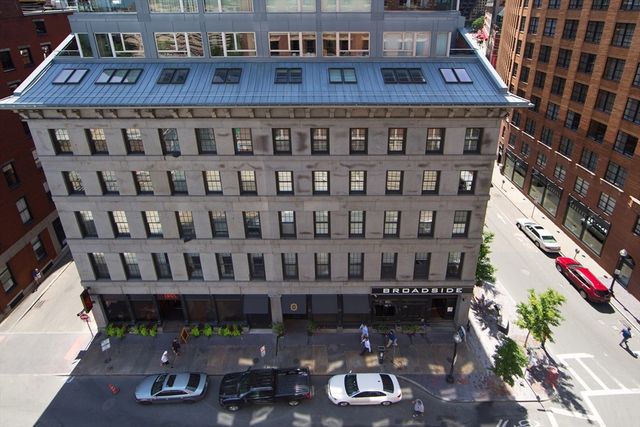 99-105 Broad St 8B, Boston, MA 02110