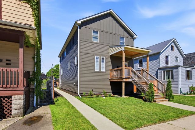 612 S 13th Avenue, Maywood, IL 60153