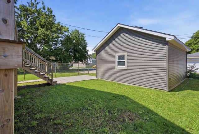 612 S 13th Avenue, Maywood, IL 60153