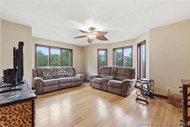 7245 Highway 335 NE, New Salisbury, IN 47161
