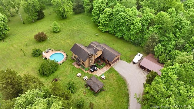 7245 Highway 335 NE, New Salisbury, IN 47161