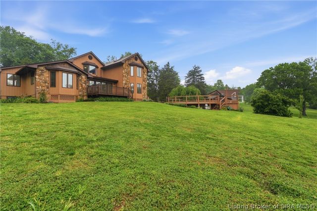7245 Highway 335 NE, New Salisbury, IN 47161