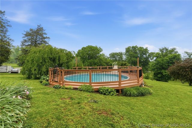 7245 Highway 335 NE, New Salisbury, IN 47161