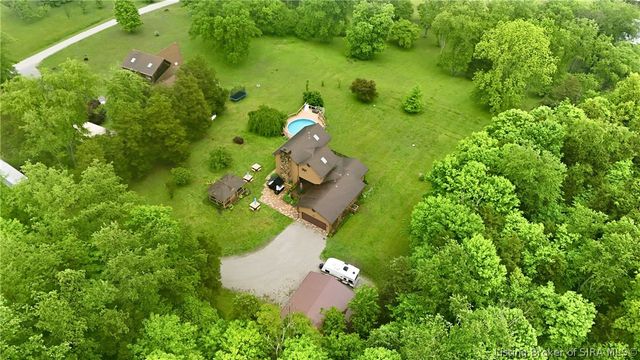 7245 Highway 335 NE, New Salisbury, IN 47161