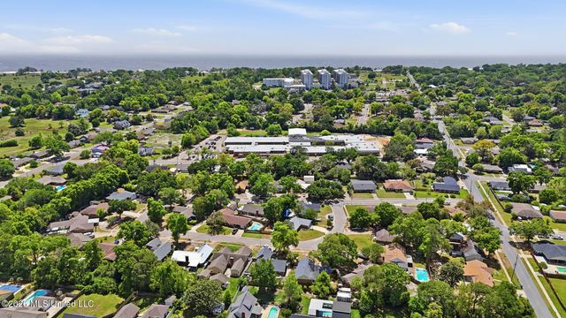 2310 Farrell Circle, Gulfport, MS 39507