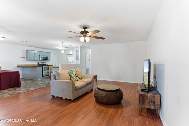 2310 Farrell Circle, Gulfport, MS 39507