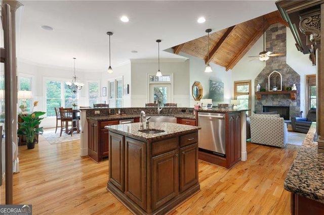 1900 Danforth Pointe Drive NE, Marietta, GA 30066