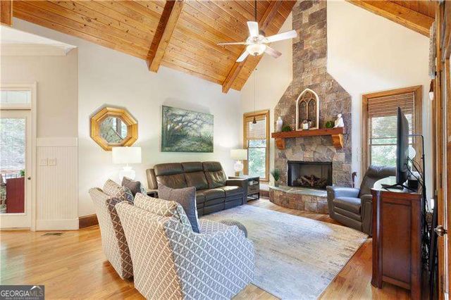 1900 Danforth Pointe Drive NE, Marietta, GA 30066