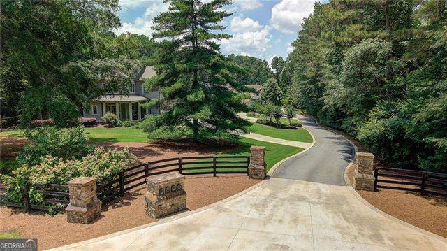 1900 Danforth Pointe Drive NE, Marietta, GA 30066