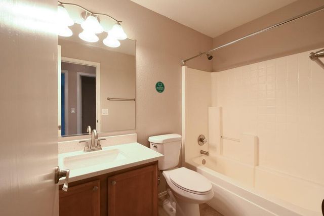 18611 N 22nd Street 55, Phoenix, AZ 85024