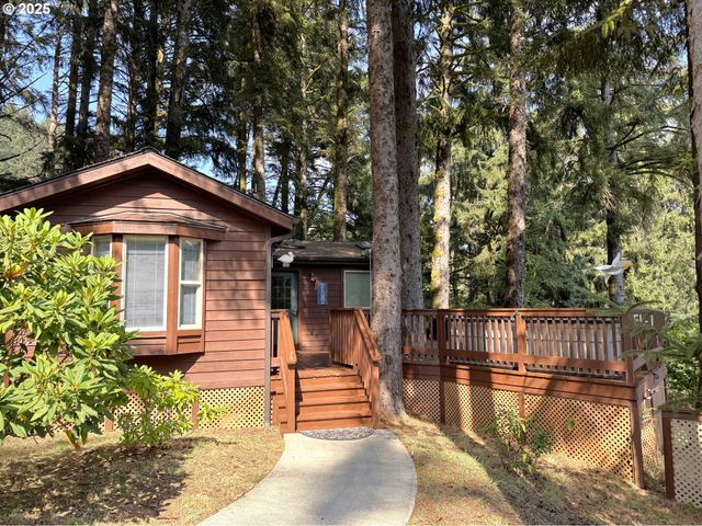 19921 WHALESHEAD Rd EL1, Brookings, OR 97415