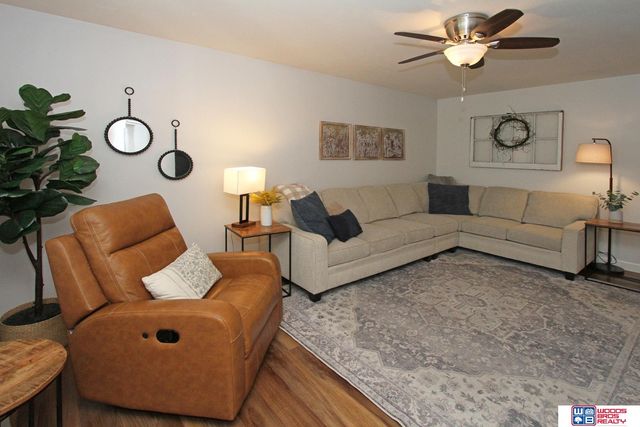 927 N 86th Street, Lincoln, NE 68505