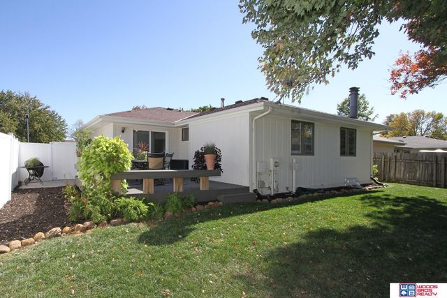 927 N 86th Street, Lincoln, NE 68505