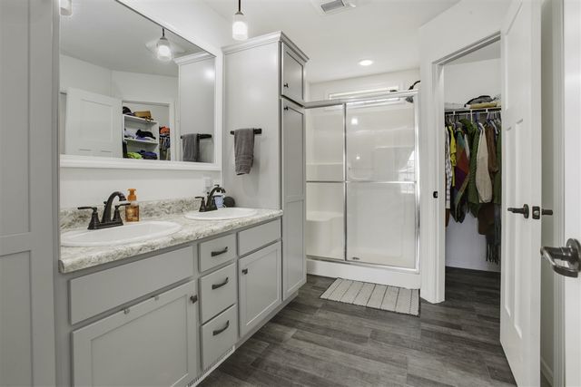 9048 Second Street, Baroda, MI 49101