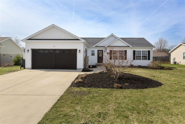 9048 Second Street, Baroda, MI 49101