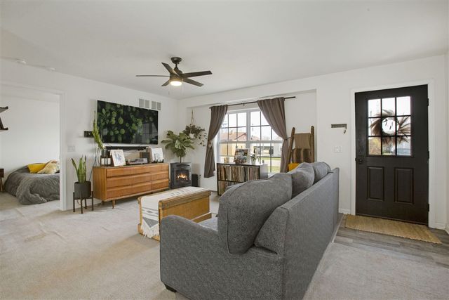 9048 Second Street, Baroda, MI 49101