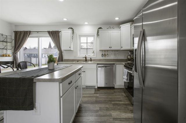 9048 Second Street, Baroda, MI 49101