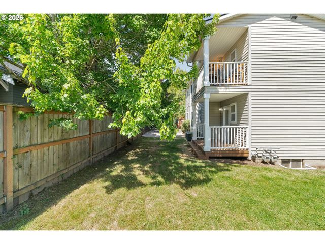 4701 Ne KILLINGSWORTH St, Portland, OR 97218