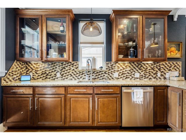 3022 N Vine St, Denver, CO 80205