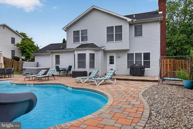 6128 WALLINGFORD WAY, Mechanicsburg, PA 17050