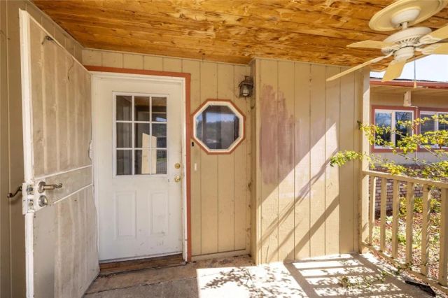 12631 Shoreview, Clearlake Oaks, CA 95423