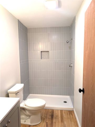 420 Woodward Road 24, North Providence, RI 02904