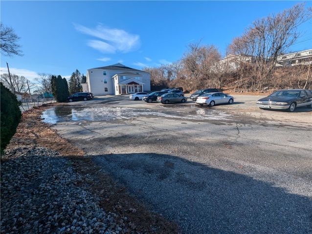 420 Woodward Road 24, North Providence, RI 02904