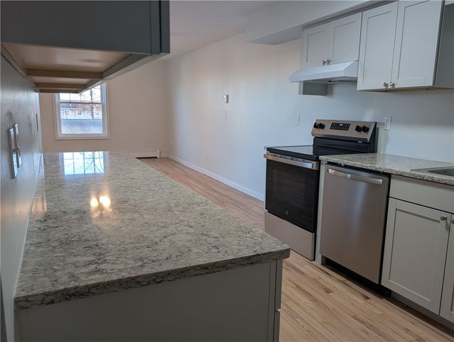 420 Woodward Road 24, North Providence, RI 02904