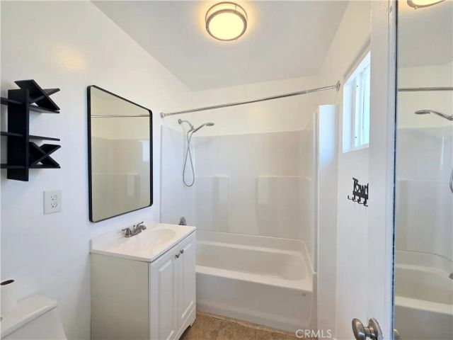 873 E Turmont, Carson, CA 90746