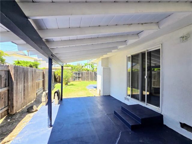 873 E Turmont, Carson, CA 90746