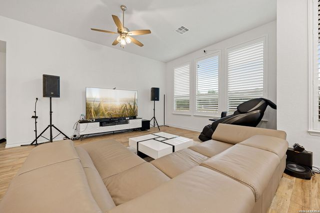 12418 Revolver Run, San Antonio, TX 78254