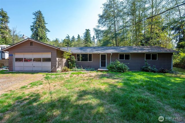 3332 Altair Place, Oak Harbor, WA 98277