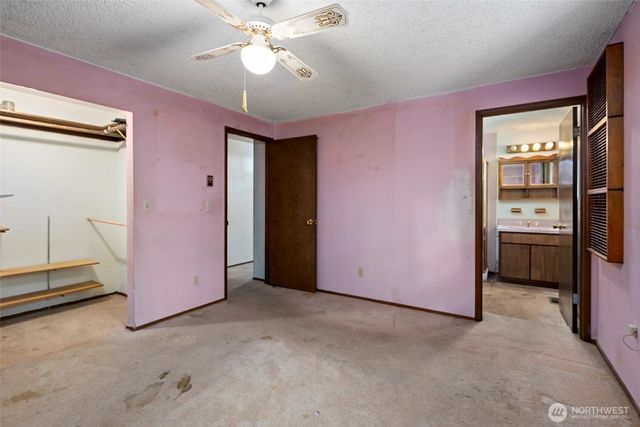 3332 Altair Place, Oak Harbor, WA 98277