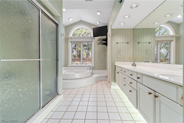 2520 Glenmont Road NW, Canton, OH 44708