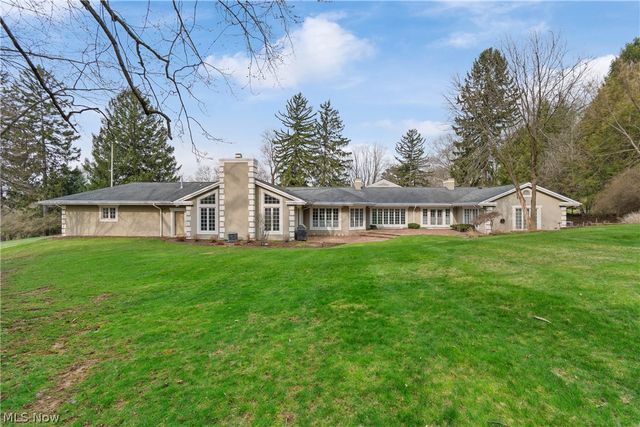 2520 Glenmont Road NW, Canton, OH 44708