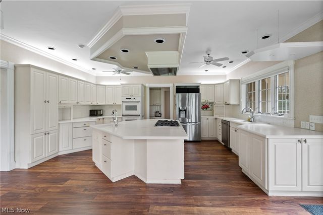 2520 Glenmont Road NW, Canton, OH 44708