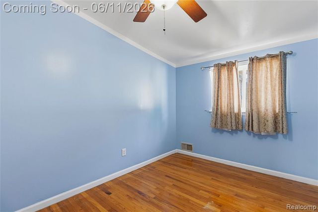 4663 Buchanan Avenue, Warren, MI 48092