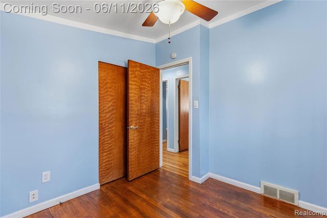 4663 Buchanan Avenue, Warren, MI 48092