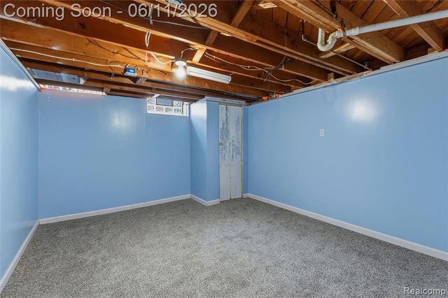 4663 Buchanan Avenue, Warren, MI 48092