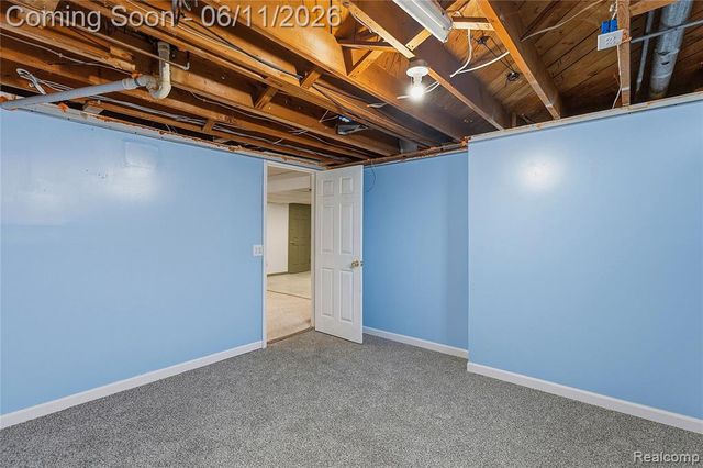 4663 Buchanan Avenue, Warren, MI 48092