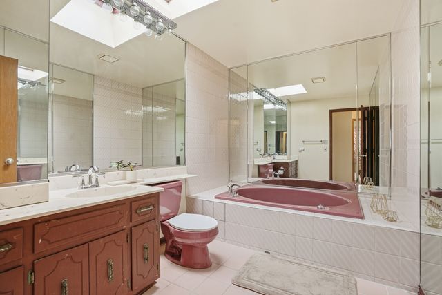 15641 Cottage Grove Avenue, Dolton, IL 60419